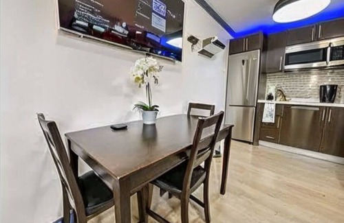 Downtown Las Vegas Apartamento | New Condo: Only Steps to Fremont