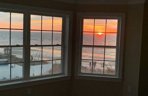 Villas Casa | New Construction 2021 beachfront with amazing sunsets and pool