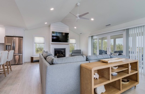 Broadkill Beach Casa | New Construction! Pet friendly, steps to the beach and water views