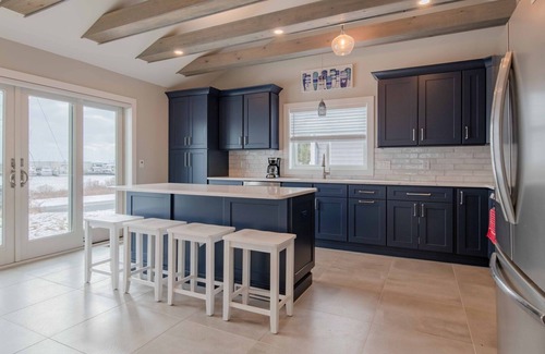 Snug Harbor Casa | New Construction! Waterfront Rental on Great Island