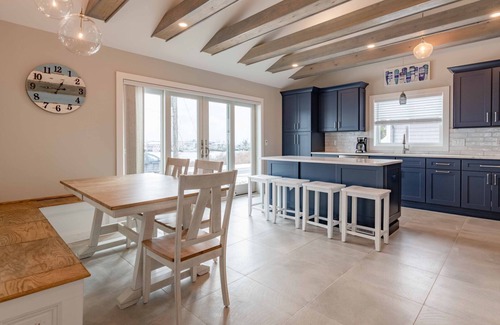 Snug Harbor Casa | New Construction! Waterfront Rental on Great Island