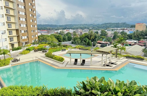 Cagayan de Oro Condominio | New Cozy 1-bedroom condo in Cagayan de Oro Amazing view of the Poolw/Workstation