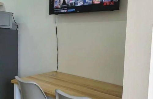 Las Pinas Condominio | New Cozy 1 BR @ SM Southmall Wifi & Netflix