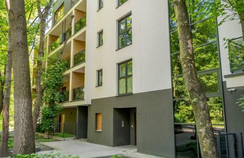 Chorzow Apartamento | New & cozy apartment by the Park