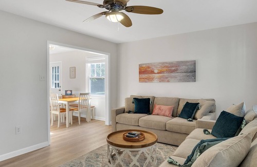 Rehoboth Beach Cabaña | New! Cozy Beach Cottage w/King Bed & Large Patio in a Great Location!