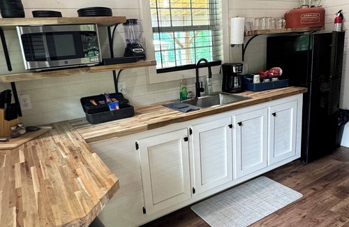 Townville Cabina | New! Cozy Cabin 4/Lake Hartwell/Green Pond Lndg/Broyles Landing/Covered Shelter