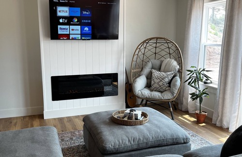 Stratford Casa | New Cozy Home in Stratford - Minutes to downtown Charlottetown