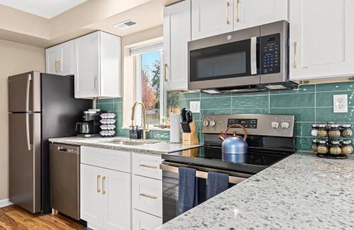 Roseville Apartamento | New Cozy Lower Flat in Roseville