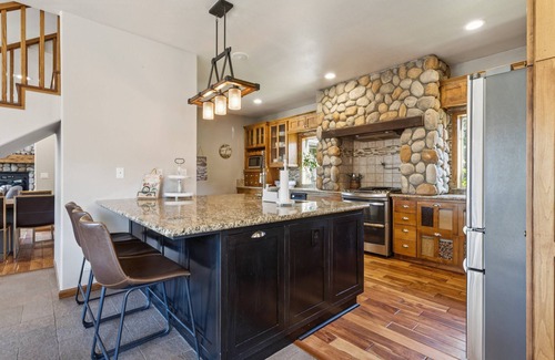 Frazier Park Cabina | NEW! Cozy Mountain Retreat Near Mount Pinos