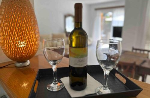Paphos Apartamento | New cozy Villa near the sea!