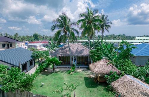 Catangnan Apartamento | New cozy villa wide garden,starLink wiFi GenSet