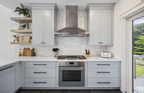 Charleston Casa | New Custom built 5 bedroom home-5 mins to Folly Beach