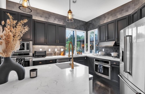 San Diego Casa | NEW! Del Mar MODERN INDUSTRIAL