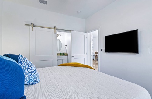 Rockport Casa | NEW DOCK HOLIDAY! Tranquil and stimulating getaway!