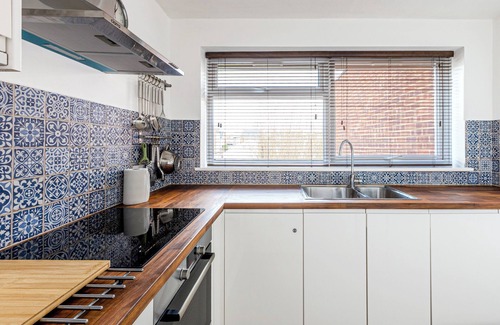 Leyton Apartamento | New! Dreamy Leytonstone Studio | 5 min to Tube