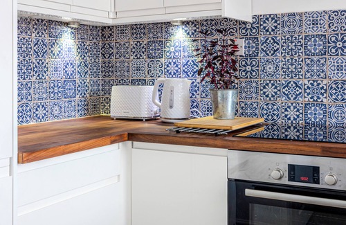 Leyton Apartamento | New! Dreamy Leytonstone Studio | 5 min to Tube