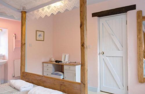 Liskeard Casa | New England-Uk12750
