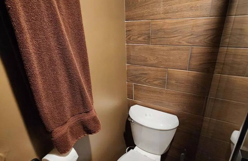 Canyon Gate Apartamento | NEW Entire Apartment + Close to Strip + 1br + Wifin