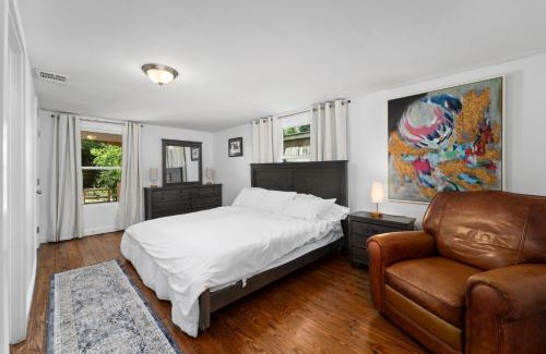 Dunbar Casa | New! Entire House, 5 Minutes from downtown