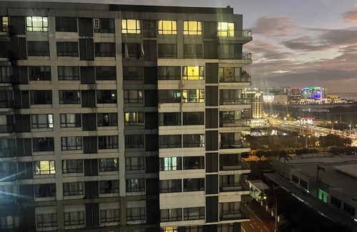 Barangay 76 Condominio | NEW Family or Barkada Room 6-10 pax at SEA Residences Infront of Mall OF Asia