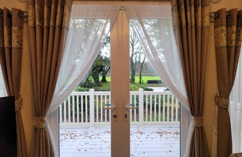 New Forest District Chalet De Esquí | New Forest 2-Bed Premium Holiday Home, New Milton