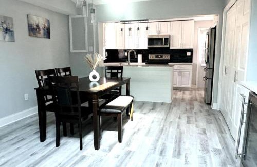 Seminole Casa | New fresh house in Seminole close to beach