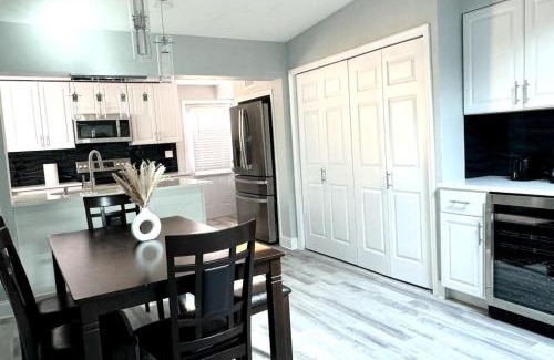 Seminole Casa | New fresh house in Seminole close to beach