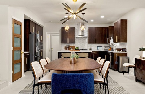 North San Antonio - SAT Casa | NEW! Fully Loaded w/Heated Pool, Hot Tub & Games!