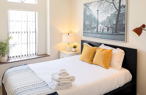 Southridge Village Casa | New Furnished Safe Elegant Home near NOS center