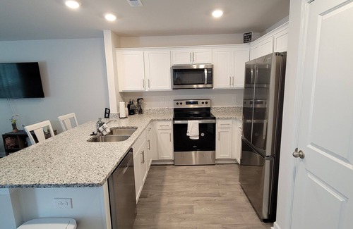Carthage Casa | New Furnished Townhome Near Hospitals & Golf