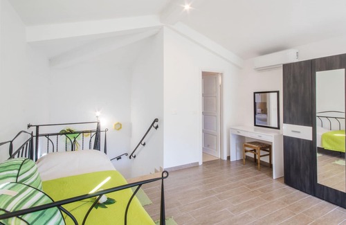 Sveta Marina Villa | Nuevo! Gran villa de piscina con vistas al mar.