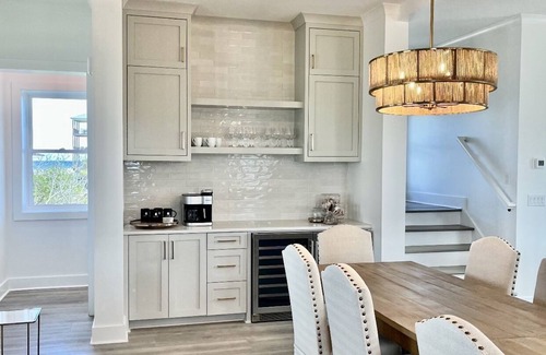 Cape San Blas Casa | New gulf front stunner! Private pool, elevator, beach gear!