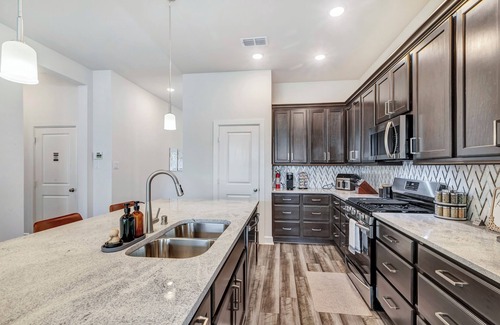 Clodine Casa | ¡Bienvenido a tu segundo hogar en la hermosa Harvest Green,