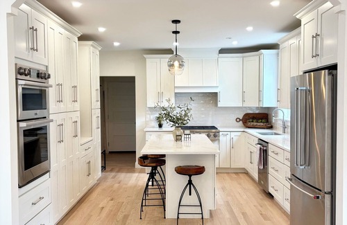 Stillwater Casa | NEW Heritage Retreat 4 bed and 3.5 bath ensuite in the heart of Stillwater