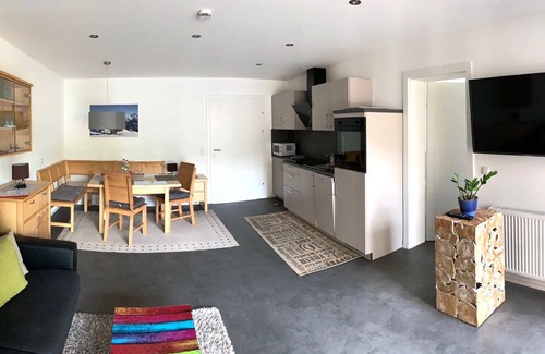 Hirschegg Apartamento | Nuevo: apartamento Hirschegg 2-4 pers. ubicado en el centro