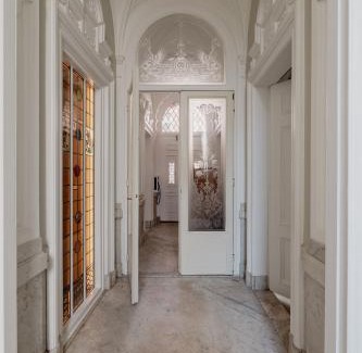 Centrum Casa | New High-end Suite Historic Building In Safe Area