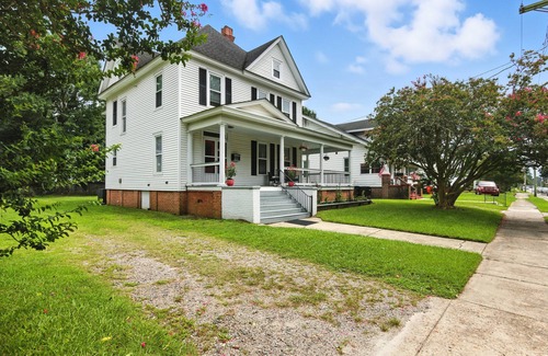 Elizabeth City Casa | NEW! Historic Elegance in the Heart of Elizabeth City