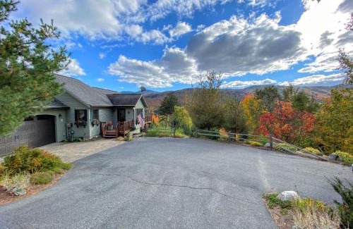 Bretton Woods Casa | NEW HOME BY BRETTON WOODS VACATIONS Stunning views from custom home in Bretton Woods D86