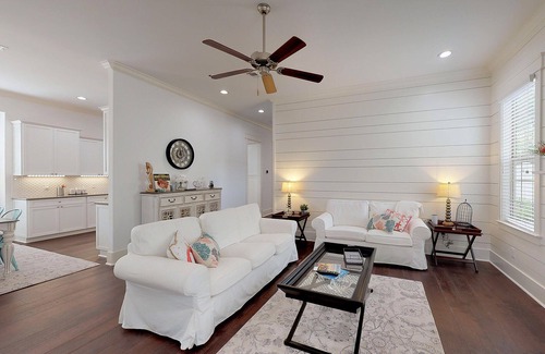Demere Park Casa | Nueva casa ubicada a pocos pasos del pueblo y las playas