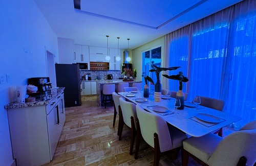 Punta Cana Villa | New Home! nVilla Doña Lidia: 5BR, Pool, BBQ & Gated community.