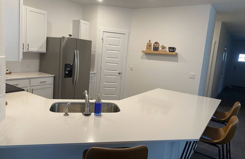 Bouvet Island Casa | Lovely house in Hutto, TX: cerca del Kalahari y Samsung"