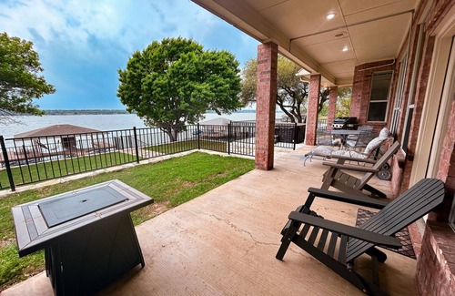 Granbury Casa | NEW! Home w/Private Dock & Lake view!