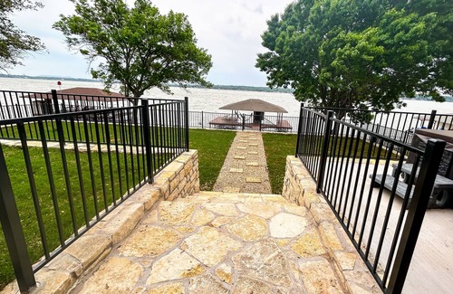 Granbury Casa | NEW! Home w/Private Dock & Lake view!