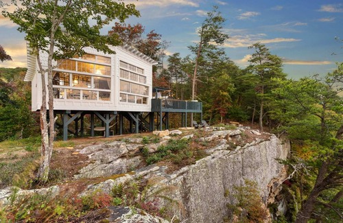 Lupton City Cabina | NEW Honeymoon Treehouse