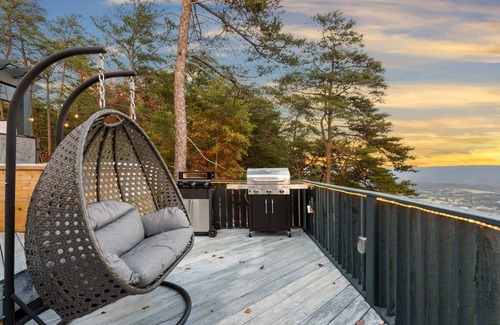 Lupton City Cabina | NEW Honeymoon Treehouse