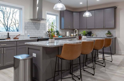 Hope Gardens Casa | NEW ★HOT AREA★ SPACIOUS WALK to Downtown 1.5mi to Broadway