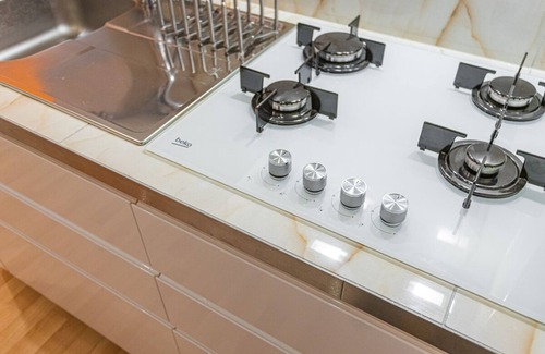 Nusle Apartamento | Lovely Luxury Modern ➕ ♡ Bañera | 12min ⇢ Centro