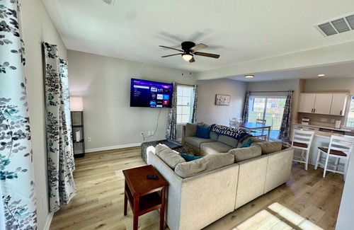 High Point Casa | New House! Close to HPU & HPMKT