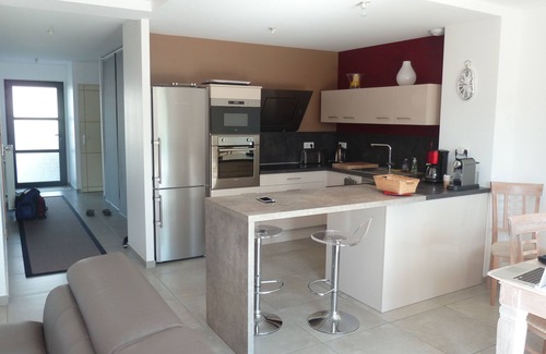 Pessac Casa | TRANQUILA CASA CONTEMPORÁNEA NUEVA