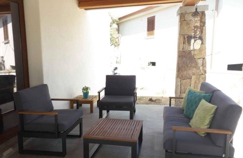 Posada Casa | NEW HOUSE, & FENCED GARDEN, PRIVATE PARKING NEAR BEACHES.